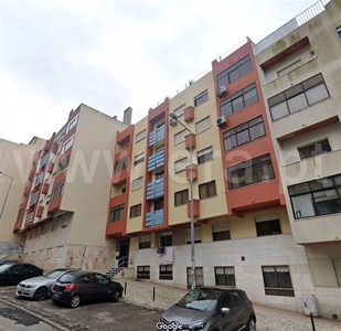Apartamento T2 / Sintra, Cacém e São Marcos