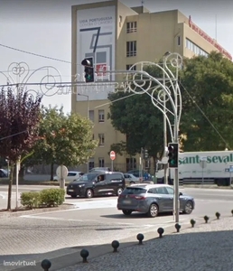 Estacionamento para alugar em Pedrouços, Portugal