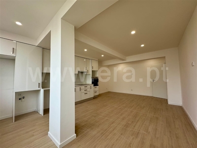 Apartamento T3 / Almada, Almada, Cova da Piedade, Pragal e Cacilhas