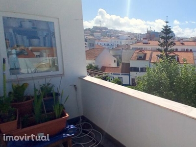 Apartamento T5 em Lisboa de 127,00 m2