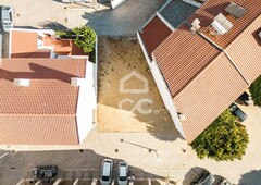 Lote de terreno de 145 m2 para construção na Vila Lusitano (Évora)