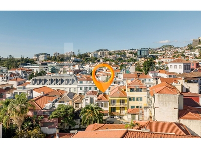 Oportunidade - Edificio no coração da cidade do Funchal
