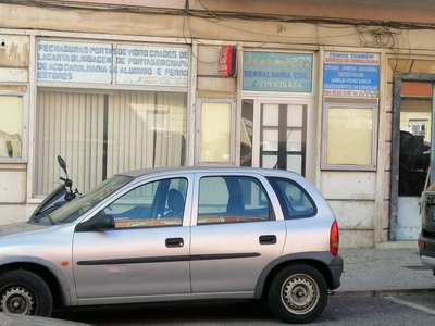 Loja para arrendar