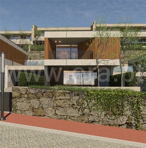 Lote / Vila Nova de Famalicão, Oliveira (Santa Maria)