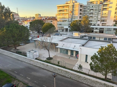 Apartamento T1 para arrendar em Santa Iria de Azoia, São João da Talha e Bobadela, Loures