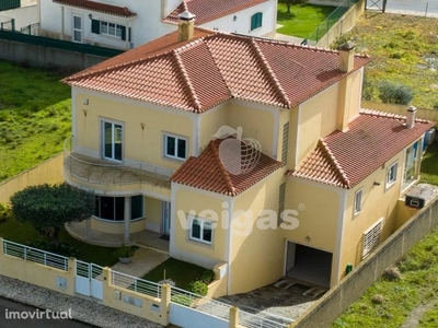 Casa para comprar em Santo Onofre, Portugal