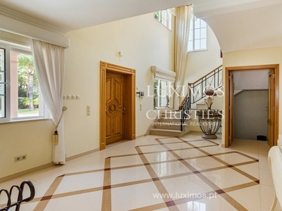 Fantastic 4 Bedroom Villa, With Golf Area, For Sale In Olhão, Algarve