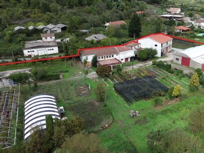 Quinta em Vila Real de 38397,00 m²