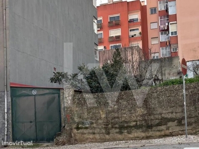 Terreno para comprar em Amadora, Portugal