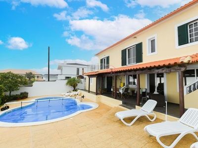 Villa 4 Bedrooms Estreito Da Calheta