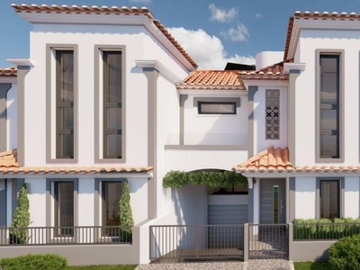 Nova construção de qualidade, moradia V3 +1. Vistas do Rio Arade, à venda perto de Ferragudo e praias, Algarve