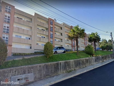 Estacionamento para alugar em Santa Eulália, Portugal