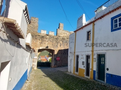 Casa Antiga T1+1 Triplex à venda em Nossa Senhora da Conceição e São Bartolomeu