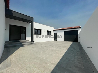 Moradia T3 Duplex à venda em Atouguia da Baleia