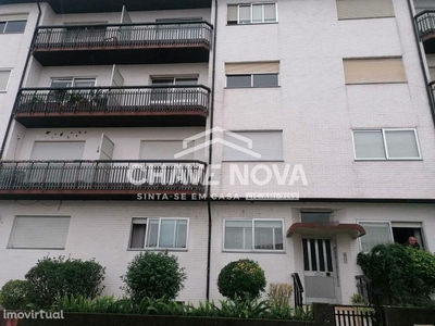 Apartamento T2 localizado a 5 minutos do Metro de Fânzeres em Gondomar