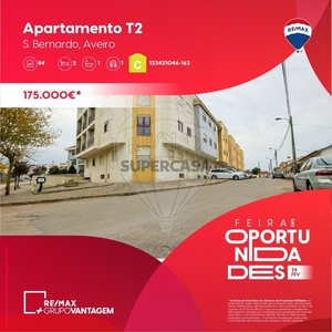 Apartamento T2 à venda em São Bernardo