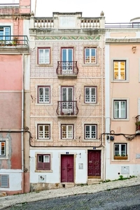 Edifício para comprar em Estrela, Portugal
