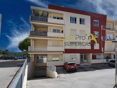 Apartamento T1 à venda na Rua da Cruz de Portugal