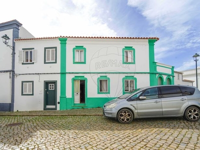 Moradia T3 à venda em Lagoa e Carvoeiro, Lagoa (Algarve)