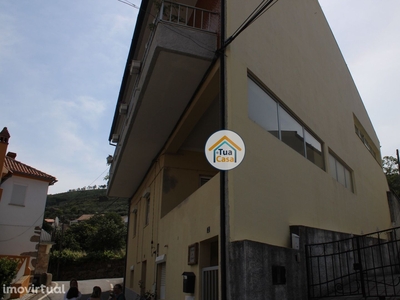 Prédio com três Apartamentos em Cortes do Meio, Covilhã