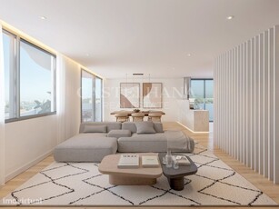 Apartamento T2 com varanda em novo empreendimento, Vila Nova de Gaia