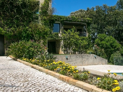 Villa T6 à venda em Cascais e Estoril