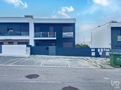 Casa / Villa T3 em Palmela de 143 m²