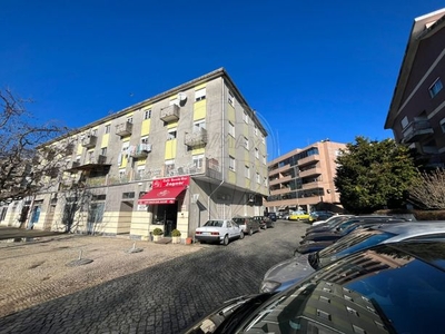 Apartamento T4 à venda em Braga (Maximinos, Sé e Cividade), Braga