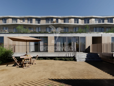 Apartamento T3 novo, com terraço e jardim privativo, em Paranhos