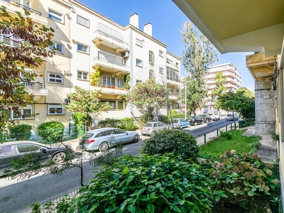 Apartamento T4 à venda em Alvalade, Lisboa