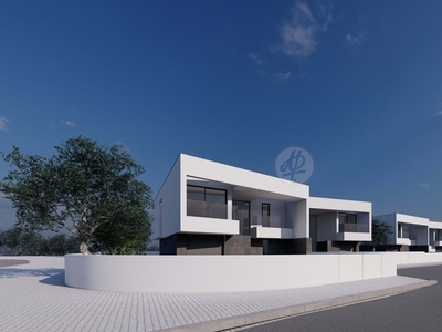 Under Construction Luxury Villa With 4 Bedrooms, 5 Bathrooms, Amazing Views And Walking Distance