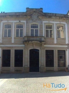 Prédio serviços em Vila Real