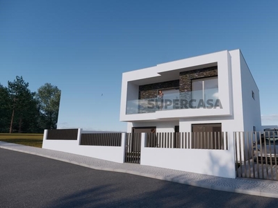 Moradia Isolada T4 Duplex à venda em Amora