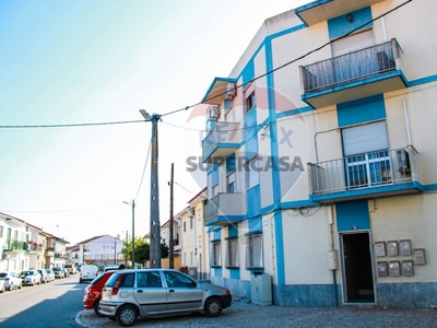 Apartamento T2 à venda em Samora Correia