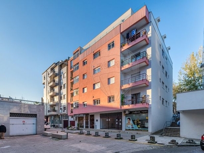 Apartamento T3 à venda em Braga (São José de São Lázaro e São João do Souto), Braga