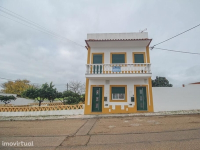 Casa de aldeia T3 em Portalegre de 116,00 m2