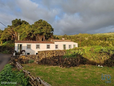 Casa T2 em Açores de 72,00 m2