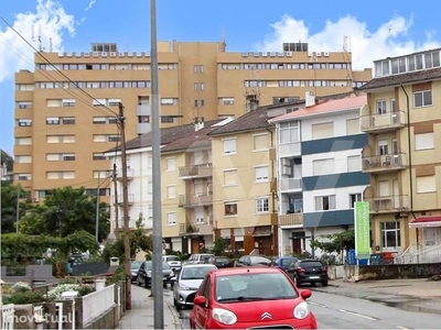 Encantador apartamento T2 remodelado no centro da cidade de Bragança