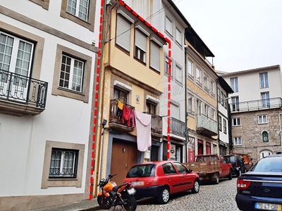 Prédio à venda em Lamego (Almacave e Sé), Lamego