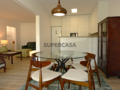 Apartamento T3 para arrendamento na Rua das Acácias, Cascais e Estoril