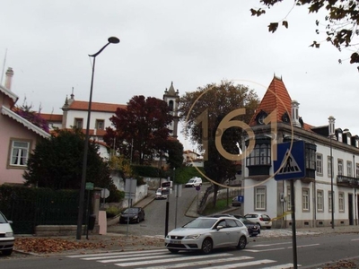 Moradia T3 à venda em Aldoar, Foz do Douro e Nevogilde