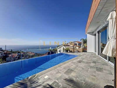 Prestigious Residence: Modern House With Infinity Pool And Exceptional Sea View In Ponta Do Sol