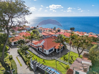 Quinta T5 à venda em Funchal (Santa Maria Maior)