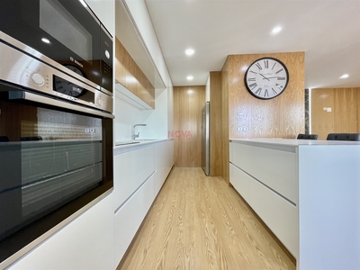 Apartamento T3 remodelado com 3 suites na Póvoa de Varzim NOVA Imobiliária, Porto, Póvoa de Varzim, Póvoa de Varzim, Beiriz e Argivai