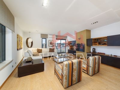 Apartamento T4 à venda em Leiria, Pousos, Barreira e Cortes
