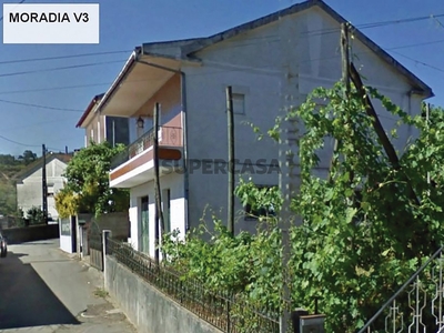 Moradia Isolada T3 Duplex à venda em Arco de Baúlhe e Vila Nune