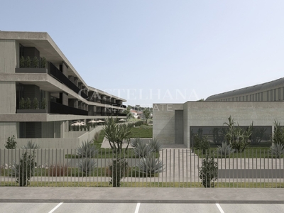 Apartamento T3 com 130 m2 situado na vila da Apúlia
