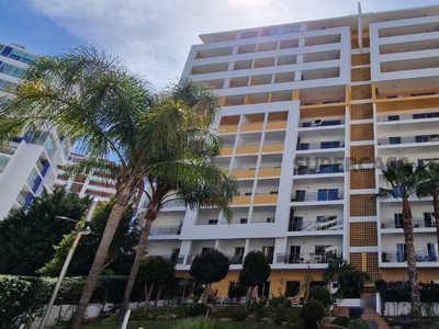 Apartamento para arrendamento em Portimão
