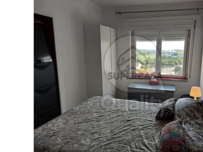 Apartamento T2 à venda em Queluz e Belas