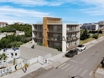 Apartamento T2 Triplex para comprar em Coimbra